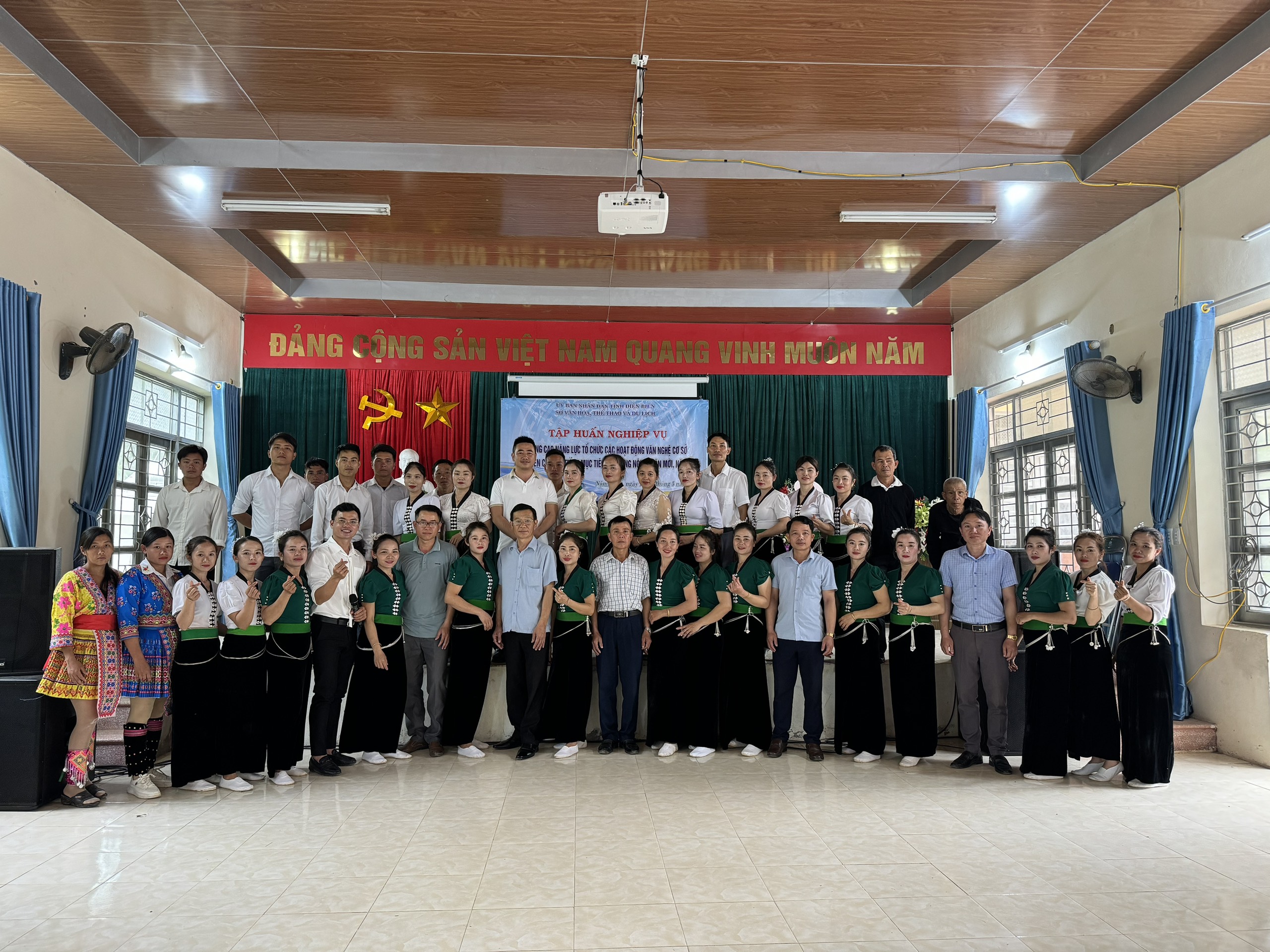z5449295520483_0755fb508bac28588011441203ef6789.jpg